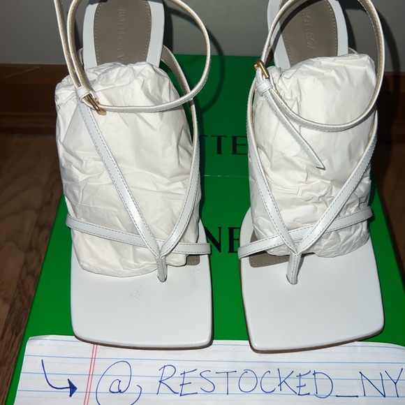 Bottega Veneta white square-toe Stretch Sandal in size 37.5 - Picture 10 of 10